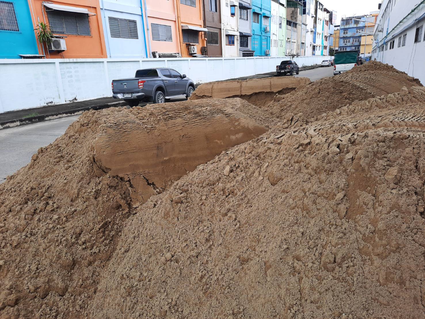 ขายทรายขี้เป็ด