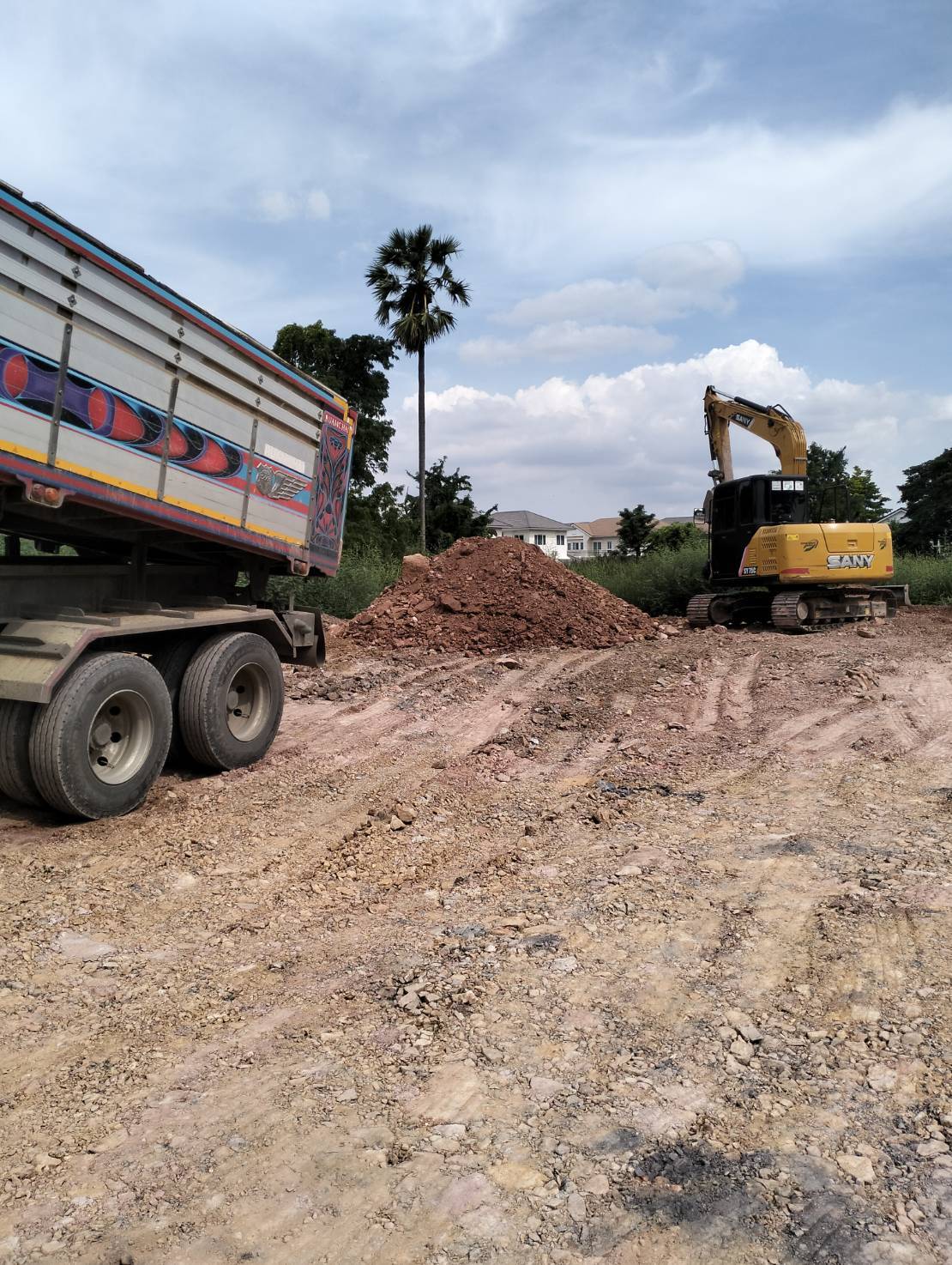 ราคาดินลูกรัง